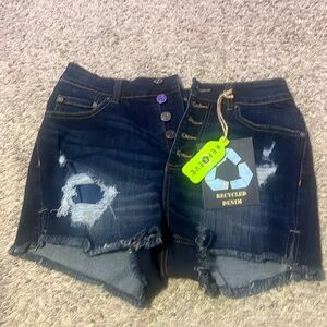 High waisted Denim shorts